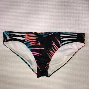 PINK bikini bottoms 🤩